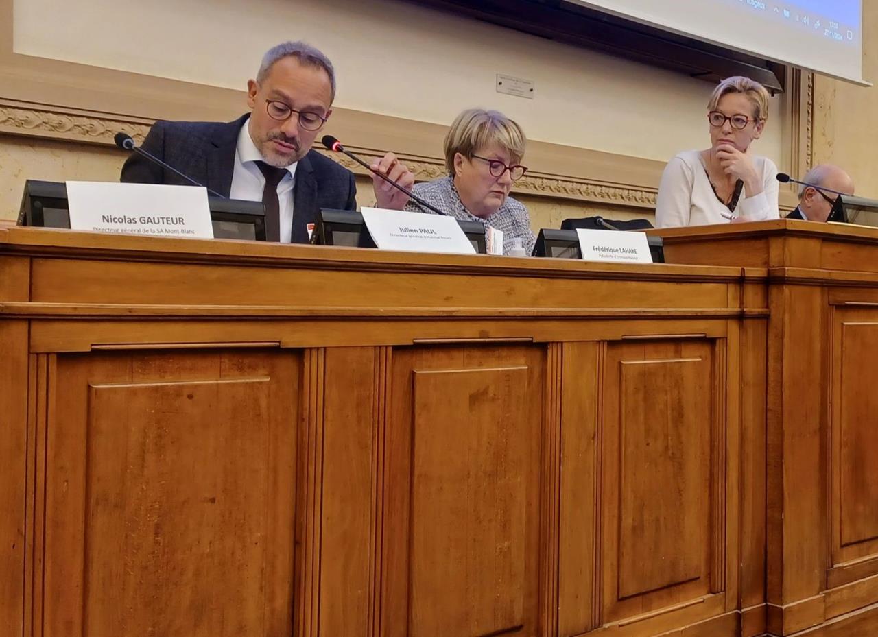 La SA MONT-BLANC à l'Assemblée Nationale